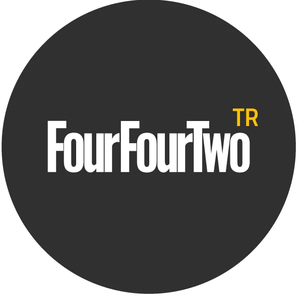 FourFourTwo Indirim Kodu